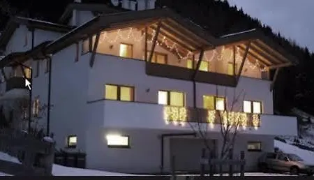 Al-avioeler Apartment